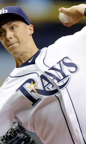 Snell struggles in home debut as Rays drop series finale to Mariners
